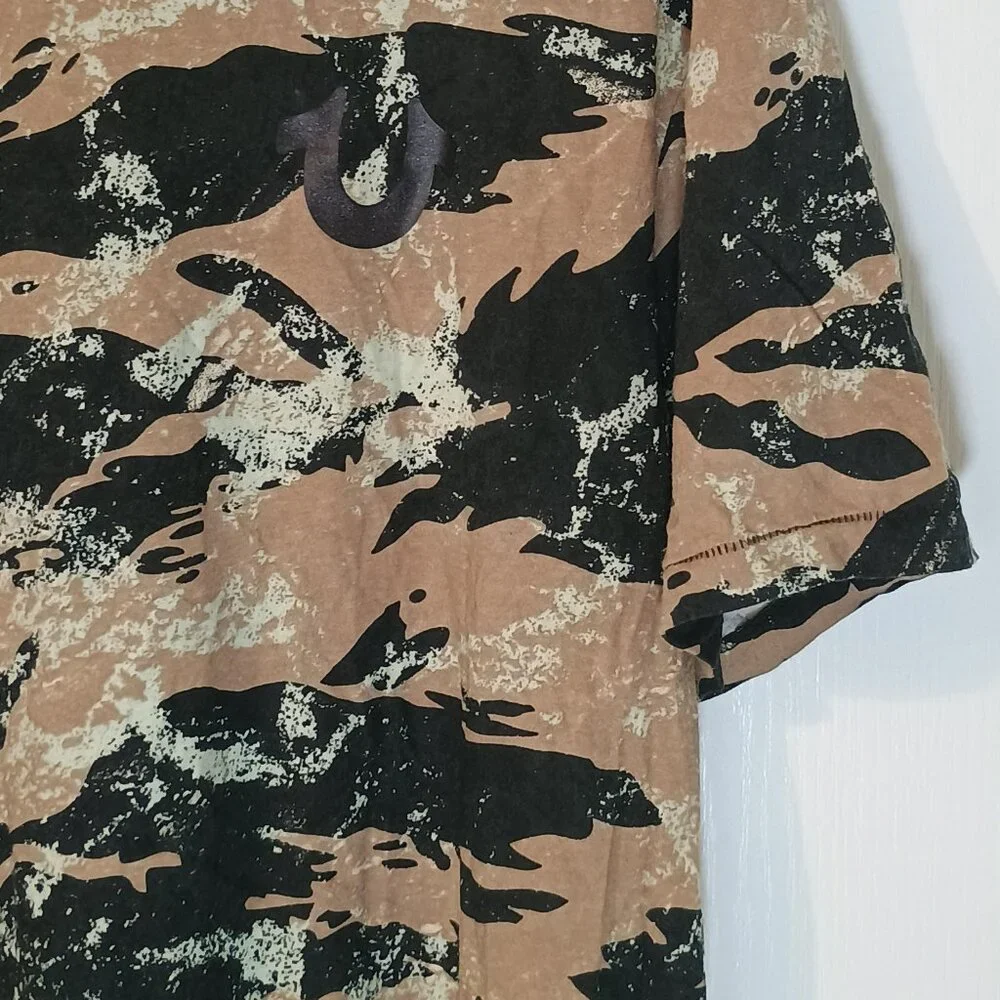 True Religion/Tee Shirt/Mens XXL/Tiger Camo Buddha NWT